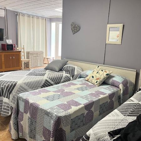 Acogedor Alojamiento Membrilla Exteriör bild